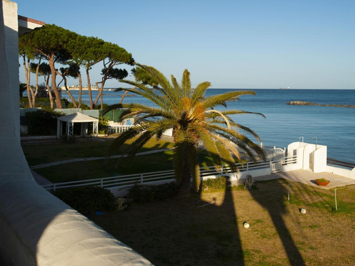 Appartamento Con Accesso Spiaggia Pula Bagian luar foto
